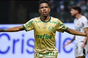 Sao trẻ 17 tuổi phá kỷ lục của Neymar