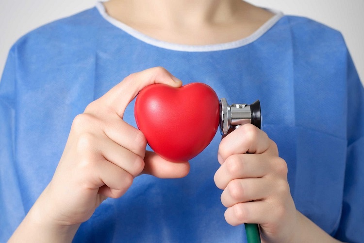 Những triệu chứng báo hiệu vấn đề về tim mạch hậu Covid