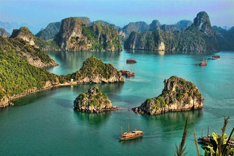 Vịnh Hạ Long vào top 10 địa điểm ở châu Á phải đến một lần trong đời