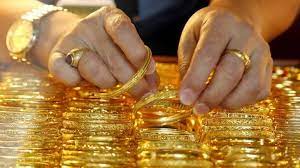 Giá vàng hôm nay 15/7 SJC xuống thấp nhất bốn tháng