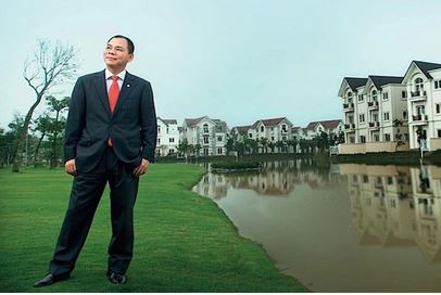 Cú gồng đẳng cấp của nhóm Vingroup, Vietcombank; chứng khoán bật mạnh