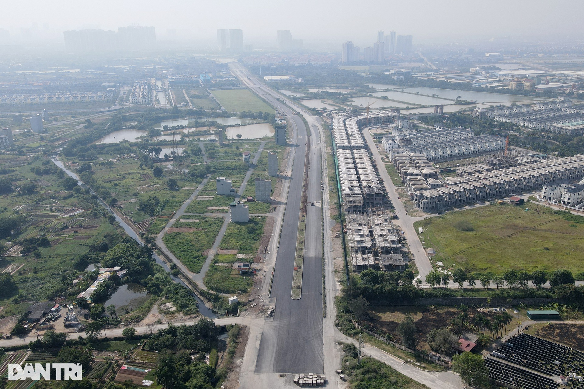 Hà Nội: Đường vành đai 3,5 hơn 1.000 tỷ đồng thi công ì ạch, chậm tiến độ