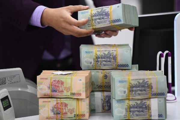 Lãi suất ngân hàng hôm nay 13/7: Gửi tiết kiệm 6 tháng ngân hàng nào lợi nhất?