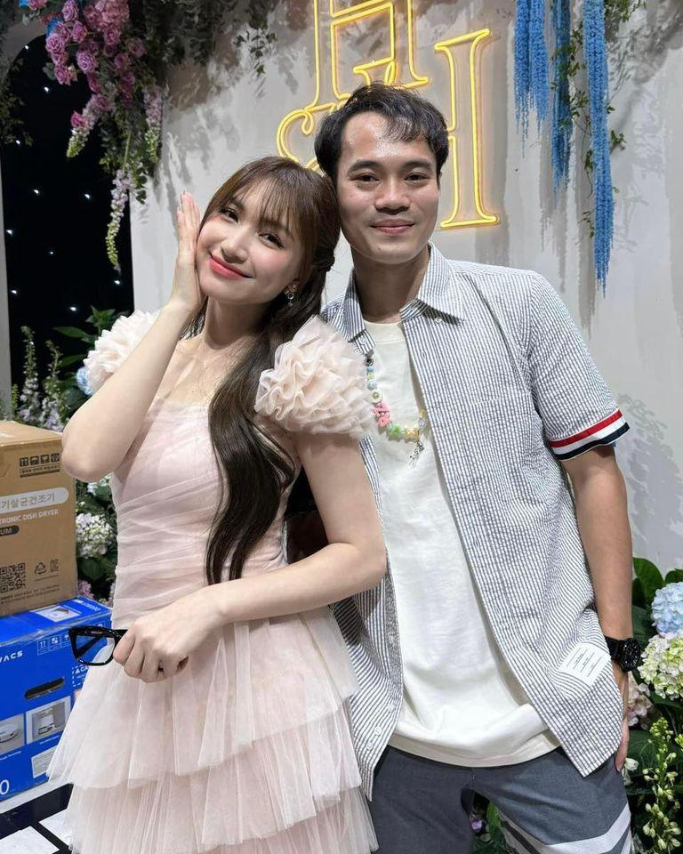 Hòa Minzy viết lời yêu thương vào đúng ngày sinh nhật Văn Toàn
