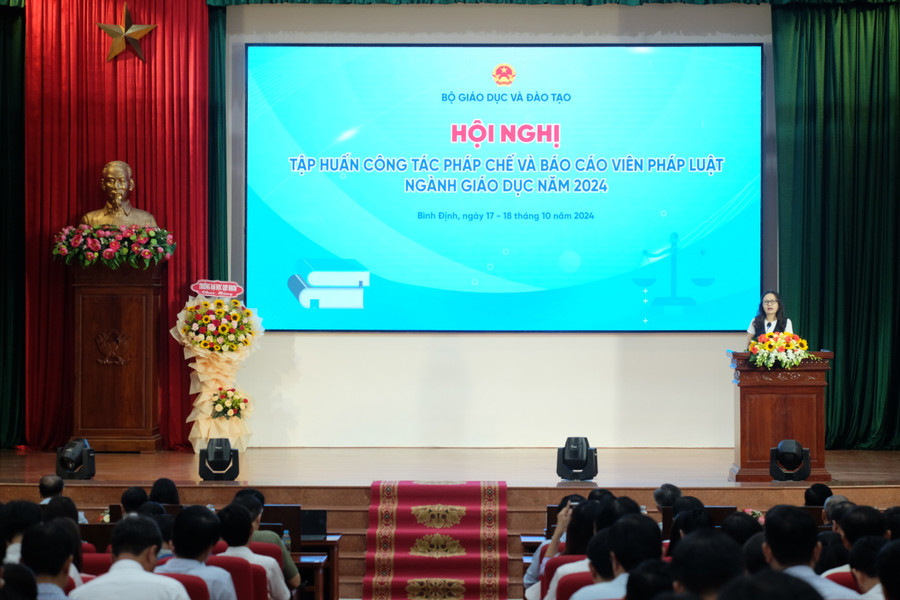 Công tác pháp chế là nhiệm vụ quan trọng hàng đầu của ngành giáo dục